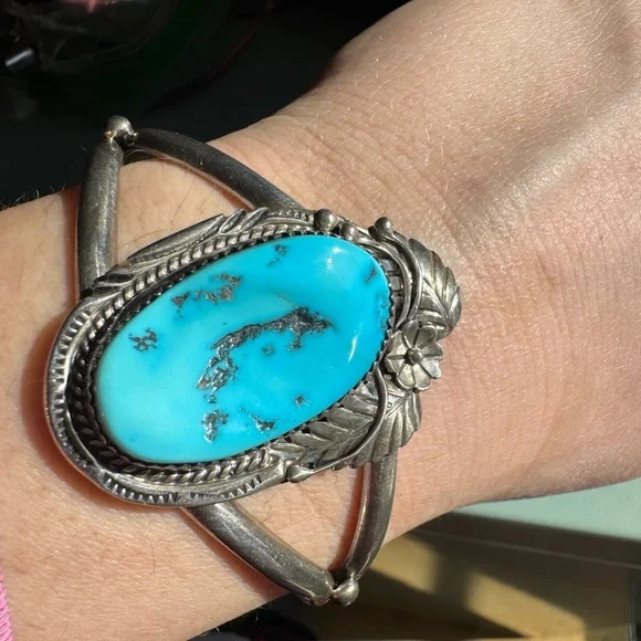 Vintage Navajo Signed MB Sterling Silver and Turquoise cuff Bracelet